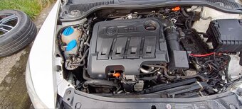 Škoda Octavia 2,0 103kW rok 2012 sedan 6-rychlostní - 3