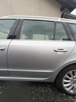 Kompletní dveře Škoda Superb 2 Combi 9156 - 3