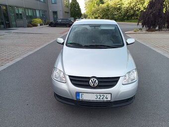 Volkswagen Fox 1.4i 55kw ,funkční klima,nehavarovné,1 majite - 3
