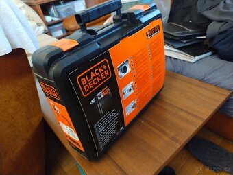 Příklepová vrtačka Black & Decker KR1102K Rychloupínací - 3
