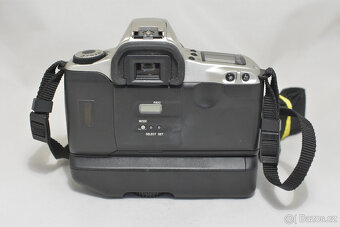 CANON EOS 300 DATE + CANON 35-80 AF + BAT.PACK. - 3