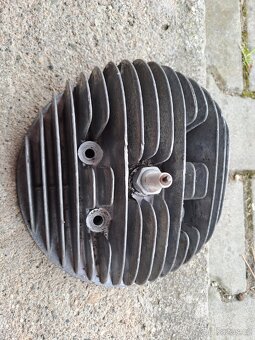 Valec a hlava čz 250 typ 455 - 3