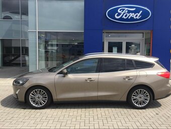 Ford Focus Combi 1,5 TDi, 88 kW, head-up display - 3