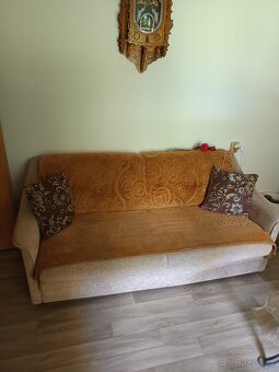 béžová sedací souprava s dvěma křesly - 3