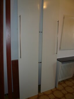 Skříně, 2 ks, sestava - 3