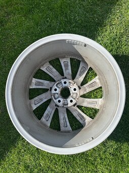 Originální litý disk Škoda Perseus 18" - 3