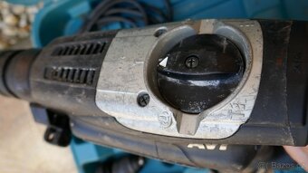 Kombinované kladivo MAKITA HR3210FCT/5kg/ - 3