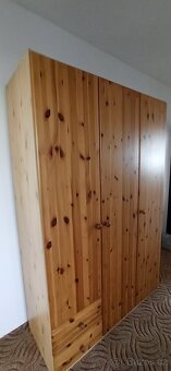 Šatní skříň. - 3