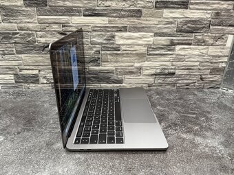 MacBook Pro 13" 2020 i7 / 16GB / 500GB DPH - 3