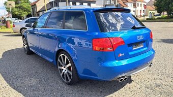 Audi s4 avant b7 v8 - 3