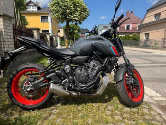 Yamaha MT-07 - 3
