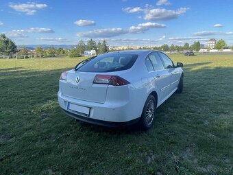 Renault Laguna - 3
