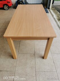 Konferenci stolek - 3