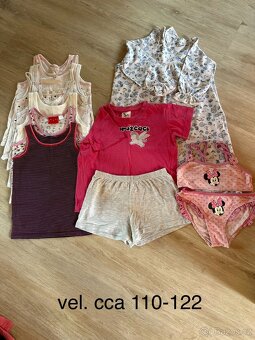 Balíček oblečení holka vel. 110-122 - 3