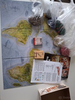 Desková hra Attack - 3