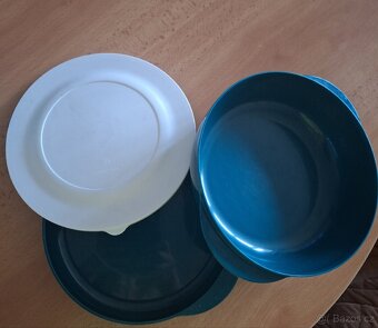 Tupperware nádoba s víkem na vaření a pečeni do mikrovlnky - 3