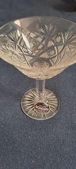 6 ks broušených skleniček na likér Nová cena 400,- - 3