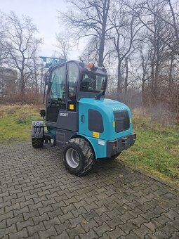 Teleskopický kolovýnakladač 10BT - 3