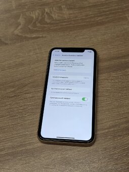 iPhone XR 64GB (nová baterie) - 3