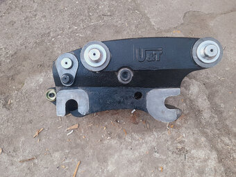 rychloupínač určený JCB 3CX , 4CX , 5cx - 3