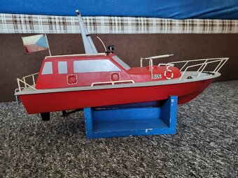RC hasičská loď - 3