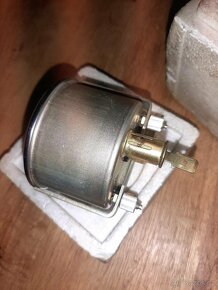 C74 Teploměr Wartburg 353, Barkas, Trabant - 3