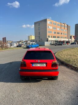 VW Golf 3 1.9 TD 55 kW - 3