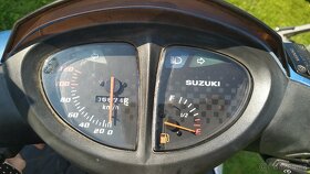 skútr Suzuki HJ 125 - 3