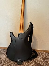 Basová kytara Yamaha TRBX 504 - 3