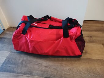 Sportovní taška do ruky i na rameno zn. PUMA - 3