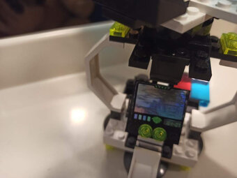 LEGO Space 6899 Nebula Outpost - 3