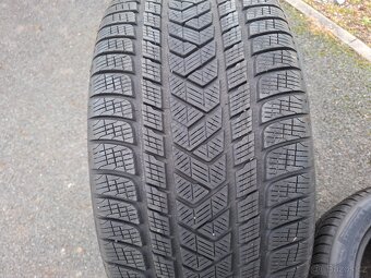 Zimní pneu 19" pro BMW X5, X6 - 285/45 a 255/50 - 3