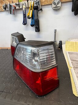 Červenobílé světla GOLF MK2 - 3