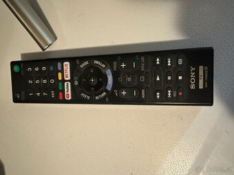 Sony Bravia 43" smart - 3