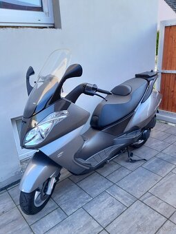 Aprilia Atlantic 250, výborný stav, po TK - 3