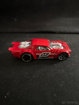 Hotwheels Night Shifter - 3
