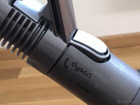 Dyson ball DC33 - 3