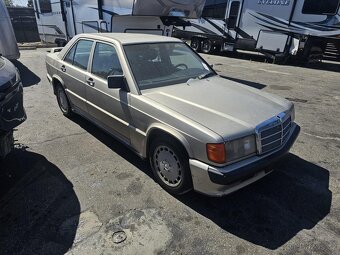 Mercedes 190E W201 2.3 16V 185KM Cosworth - 3