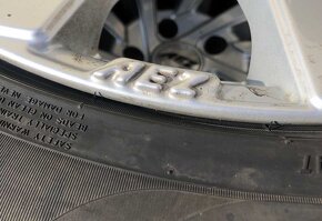 Sada alu AEZ 9x19" ET45, 5x120x74 a Pirelli Scorpion Winter - 3
