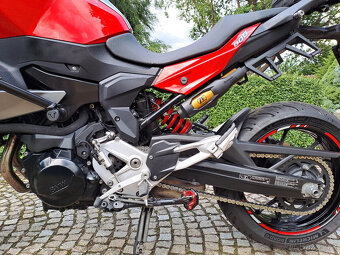 BMW F900XR - 3