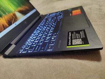 Herní notebook HP Victus 15 - 3