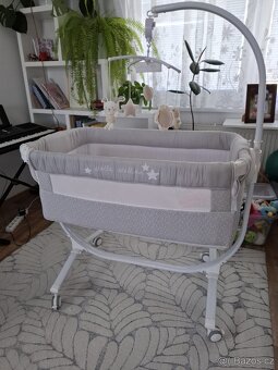 Italská dětská postýlka CAM s kolotočem - 3