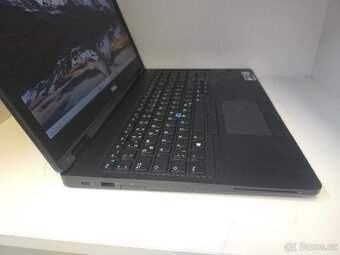 Dell Latitude 5590 i5 8gen 16/256GB 15,6" FHD - 3