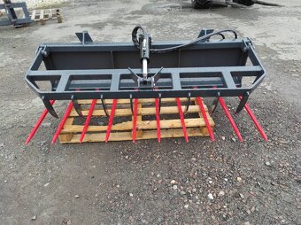 Hydraulické vidle s přidržovačem - euro uchycení - 3