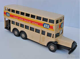 Wiking. Büssing patrový autobus. Berliner. Měřítko 1:87. ATA - 3