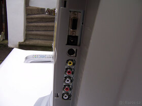 monitor Grundig Amira s dálkovým ovládáním - 3