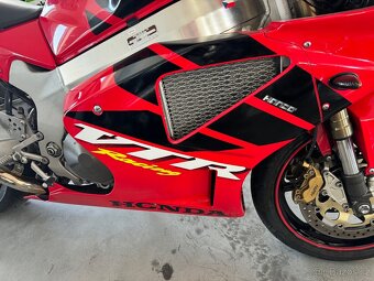 Honda VTR 1000 SP1 - 3