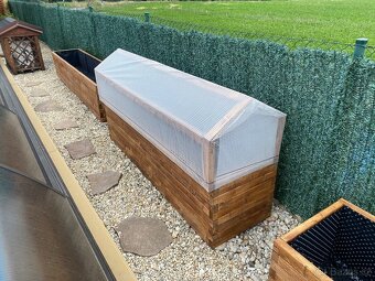 Nový vyvýšený záhon - 3