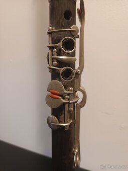 Krásný starý velký klarinet - 3