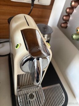 Držák na kapsle nespresso - 3